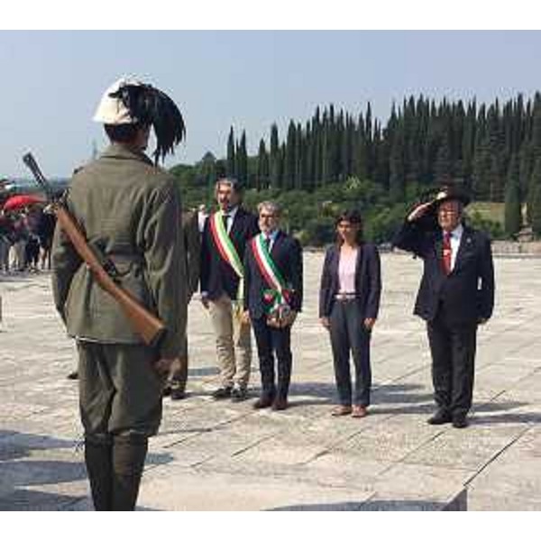 Debora Serracchiani (Presidente Regione Friuli Venezia Giulia) alla cerimonia del Pellegrinaggio Crèmisi ai Caduti per la Patria - Fogliano Redipuglia 24/06/2017