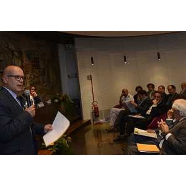 Luca Lanini (Curatore ricerca) al workshop "Il mercato di Udine di fronte ai nuovi scenari competitivi: il tempo delle scelte" - Udine 04/07/2017