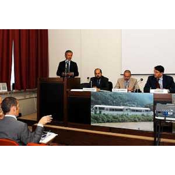 Lodovico Sonego (Assessore Regionale alla pianificazione territoriale, energia, mobilità e infrastrutture di trasporto) alla presentazione ferrovie Cividale-Udine (Udine, 06/009/05)