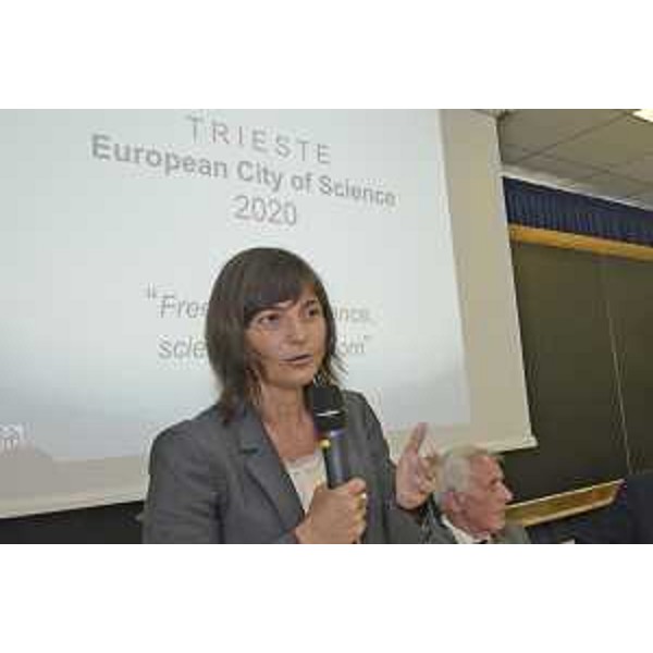 Debora Serracchiani (Presidente Regione Friuli Venezia Giulia) all'annuncio dell'investitura di Trieste a capitale europea della Scienza / ESOF 2020 - Trieste 11/07/2017
