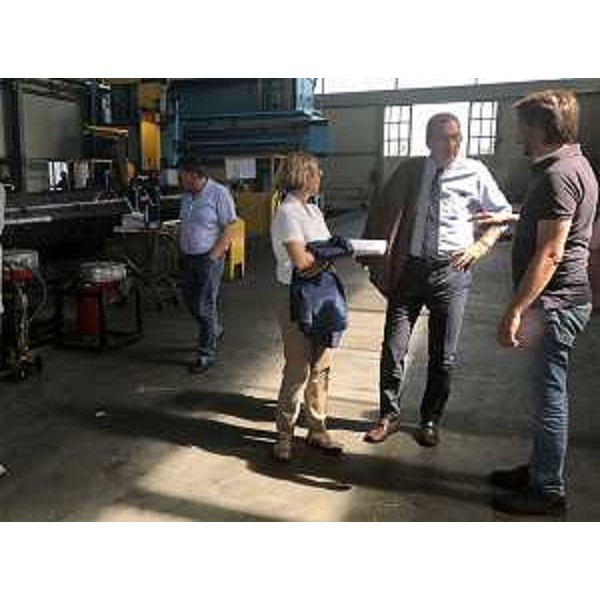 Sergio Bolzonello (Vicepresidente Regione FVG e assessore Attività produttive, Turismo e Cooperazione) durante la visita alla Forgiarini - Castions di Strada 13/07/2017