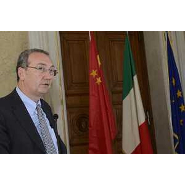 Sergio Bolzonello (Vicepresidente Regione FVG e assessore Attività produttive, Turismo e Cooperazione) alla presentazione del Rapporto annuale "Cina 2017. Scenari e prospettive per le imprese" - Trieste 17/07/2017