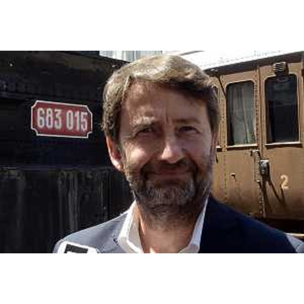 Dario Franceschini (Ministro Beni e Attività Culturali e Turismo) accanto a un treno storico del Museo Ferroviario - Trieste 18/07/2017