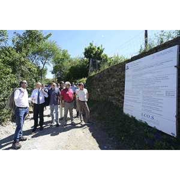 Cristiano Shaurli (Assessore regionale Risorse agricole e forestali) durante un sopralluogo nell'area che si affaccia sul Golfo di Trieste - Trieste 25/07/2017