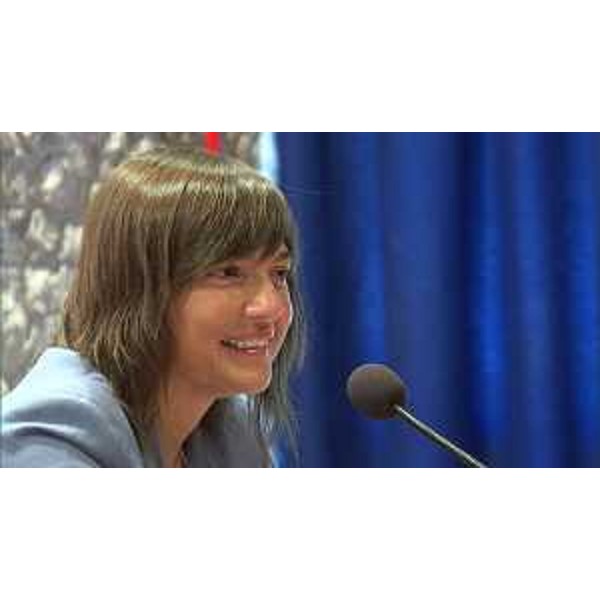 Debora Serracchiani (Presidente Regione Friuli Venezia Giulia) all'incontro sul riavvio della linea ferroviaria Sacile-Gemona - Maniago 25/07/2017