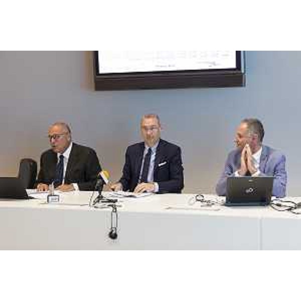 Marco Tullio Petrangelo (Direttore generale PromoTurismo FVG), Sergio Bolzonello (Vicepresidente Regione FVG e assessore Attività produttive, Turismo e Cooperazione) e Bruno Bertero (Direttore Marketing PromoTurismo FVG) alla presentazione dei dati sul turismo in FVG nel primo semestre 2017 - Udine 27/07/2017 (Foto Fabrice Gallina)