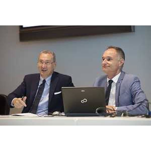 Sergio Bolzonello (Vicepresidente Regione FVG e assessore Attività produttive, Turismo e Cooperazione) e Bruno Bertero (Direttore Marketing PromoTurismo FVG) alla presentazione dei dati sul turismo in FVG nel primo semestre 2017 - Udine 27/07/2017 (Foto Fabrice Gallina)