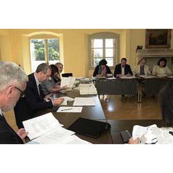 La Giunta regionale presieduta da Debora Serracchiani (Presidente Regione Friuli Venezia Giulia) riunita a Villa Manin - Passariano 28/07/2017