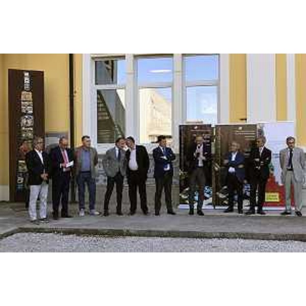 Sergio Bolzonello (Vicepresidente Regione FVG e assessore Attività produttive, Turismo e Cooperazione) e Franco Iacop (Presidente Consiglio regionale) alla cerimonia di inaugurazione della mostra Mosaico&Mosaici 2017 - Spilimbergo 28/07/2017