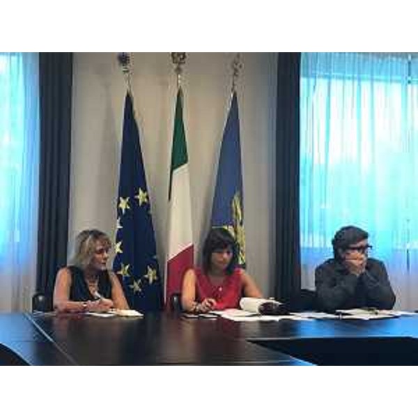 Debora Serracchiani (Presidente Regione Friuli Venezia Giulia) durante il confronto con le Prefetture del FVG sulla gestione dei casi estremi di emergenza del traffico autostradale - Udine 01/08/2017