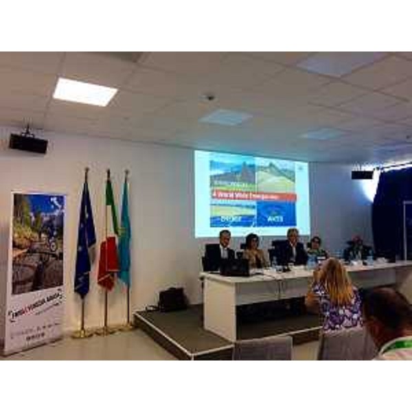 Giorgio Sulligoi (Delegato rettore Università Trieste), Sara Vito (Assessore regionale Ambiente ed Energia), Paolo Bevilacqua (Delegato rettore Università Trieste), Manuela Masutti (Area Science Park) e Sebastiano Cacciaguerra (Direzione centrale ambiente ed energia Regione FVG) alla presentazione del progetto New Mobility FVG (NeMo) - Astana (Kazakistan) 02/08/2017