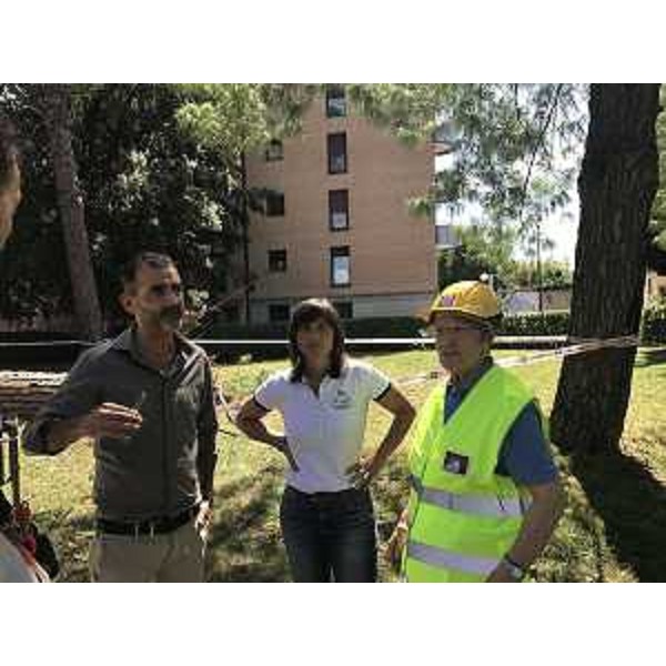Debora Serracchiani (Presidente Regione Friuli Venezia Giulia) durante il sopralluogo nelle zone colpite dal maltempo (Parco della Rimembranza) - Udine 11/08/2017