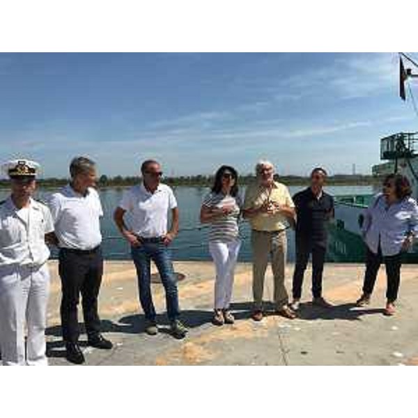 Mariagrazia Santoro (Assessore regionale Infrastrutture e Territorio) alla consegna dei lavori per il dragaggio del fiume Corno - San Giorgio di Nogaro (Ud) 18/08/2017