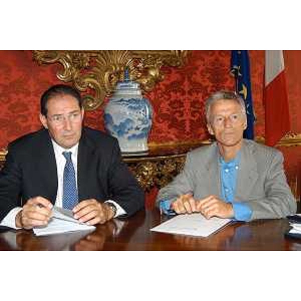 Riccardo Illy (Presidente Regione Friuli Venezia Giulia) e Giancarlo Galan (Presidente Regione Veneto) a presentazione Multiutilities (Venezia, 21/07/05)