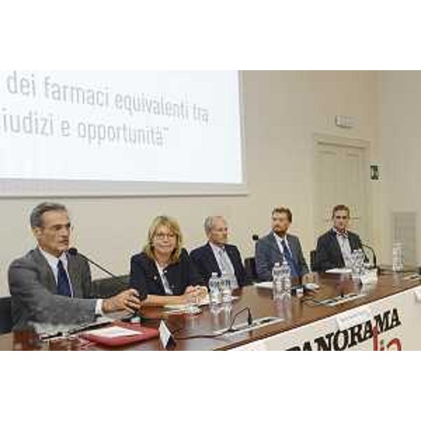 Maria Sandra Telesca (Assessore regionale Salute, Integrazione socio-sanitaria, Politiche sociali e Famiglia) all'incontro "L'efficacia dei farmaci equivalenti tra pregiudizi e opportunità" - Trieste 07/09/2017