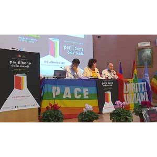 Loredana Panariti (Assessore regionale Lavoro, Formazione, Istruzione, Pari Opportunità, Politiche giovanili, Ricerca e Università) al corso di formazione "Per il bene della società" - Zugliano 08/09/2017
