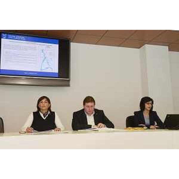 Debora Serracchiani (Presidente Regione Friuli Venezia Giulia), Daniele Galizio (Sindaco Latisana) e Sara Vito (Assessore regionale Ambiente ed Energia) alla conferenza stampa per i lavori di messa in sicurezza del Tagliamento - Udine 11/09/2017