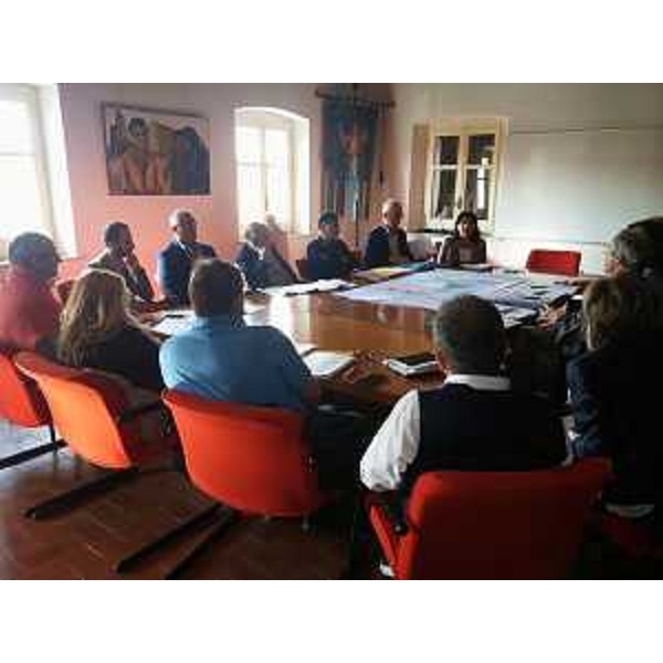 Mariagrazia Santoro (Assessore regionale Infrastrutture e Territorio) all'incontro con i soggetti interessati al progetto di variante per la realizzazione del bypass viario esterno all'abitato di Aquileia - Aquileia 13/09/2017