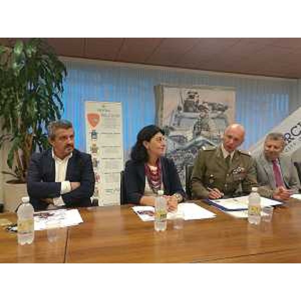 Francesco Martines (Sindaco Palmanova), Mariagrazia Santoro (Assessore regionale Infrastrutture e Territorio), Bruno Morace (Comandante regionale Esercito in FVG) e Vittorio Varrà (Responsabile organizzazione tecnica) alla presentazione del Concorso Ippico internazionale di Palmanova - Udine 12/09/2017