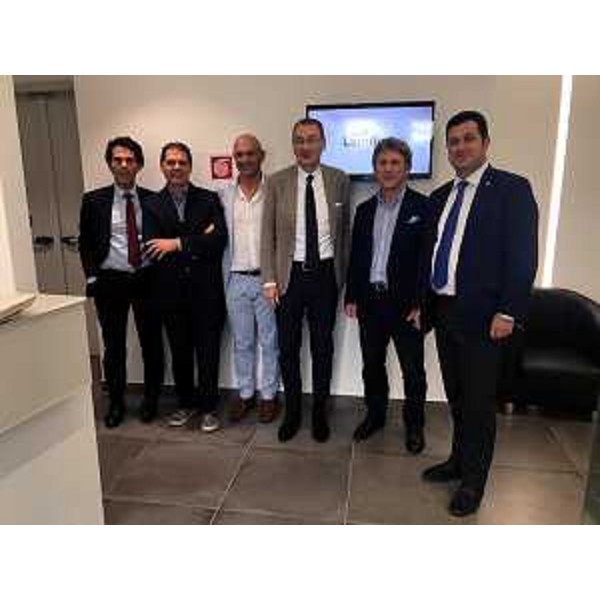 Sergio Bolzonello (Vicepresidente Regione FVG e assessore Attività produttive, Turismo e Cooperazione) e Franco Iacop (Presidente Consiglio regionale) durante la visita alla Lamitex - Spilimbergo 25/09/2017