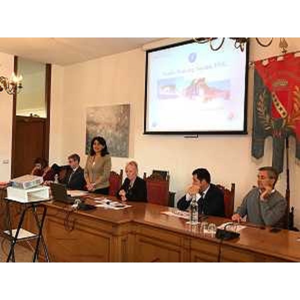 Mariagrazia Santoro (Assessore regionale Infrastrutture e Territorio), Daniela Briz (Sindaco Remanzacco) e Franco Iacop (Presidente Consiglio regionale) all'inaugurazione di "Borgo Magretti" - Remanzacco 26/09/2017
