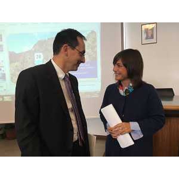 Gianni Vittorio Armani (Presidente ANAS) e Debora Serracchiani (Presidente Regione Friuli Venezia Giulia) alla presentazione del piano per la riqualificazione della SS52bis e del passo di Monte Croce Carnico - Tolmezzo 28/09/2017
