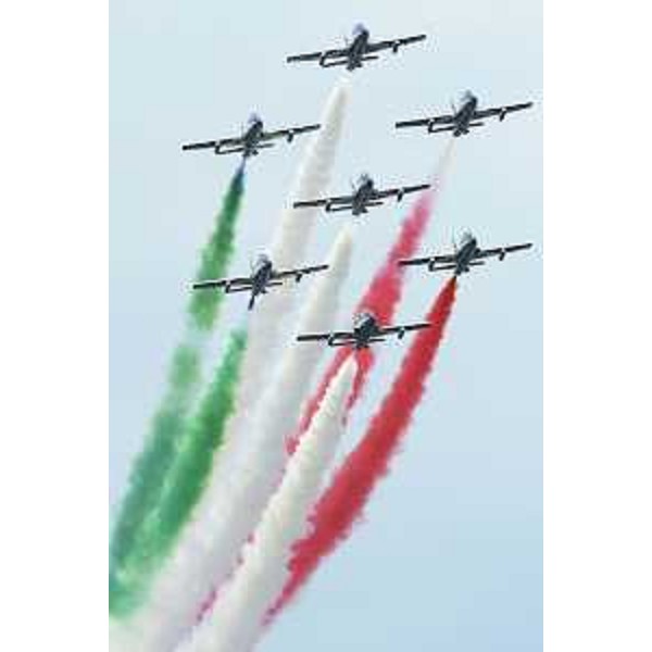 Le Frecce Tricolori sorvolano piazza Unità d'Italia all'apertura della regata velica Barcolana - Trieste 04/10/2017