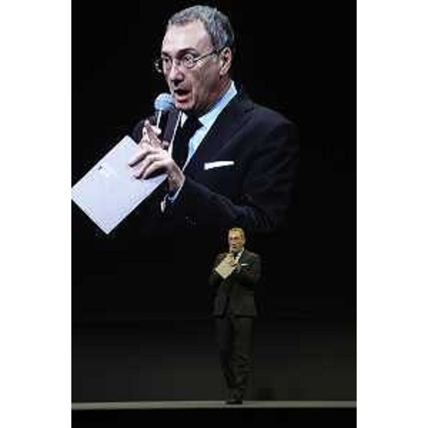 Sergio Bolzonello (Vicepresidente Regione FVG e assessore Attività produttive, Turismo e Cooperazione) interviene alla presentazione del bilancio d'esercizio 2016-2017 del gruppo Danieli - Buttrio 04/10/2017 