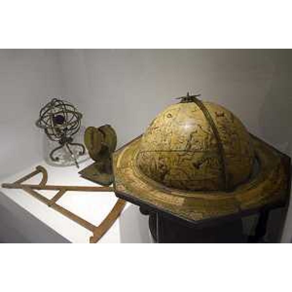 Oggetti esposti alla mostra "Maria Teresa e Trieste. Storie e culture della città e del suo porto" - Trieste 06/10/2017