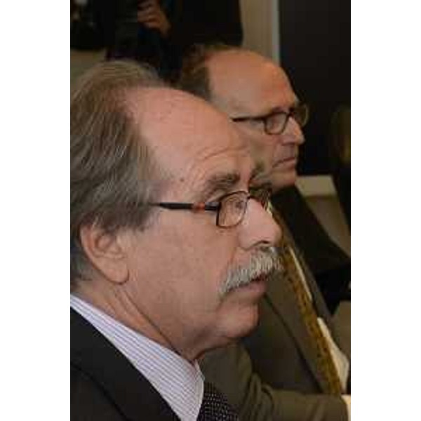 Gianni Torrenti (Assessore regionale Cultura, Sport e Solidarietà) e Lodovico Steidl (Responsabile ciclo Lezioni per Laterza) durante la presentazione della quarta edizione delle "Lezioni di Storia" - Trieste 12/10/2017