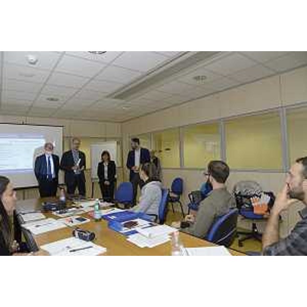 Debora Serracchiani (Presidente Regione Friuli Venezia Giulia) e Cristiano Shaurli (Assessore regionale Risorse agricole e forestali) danno il benvenuto alle nuove guardie forestali - Udine 13/10/2017