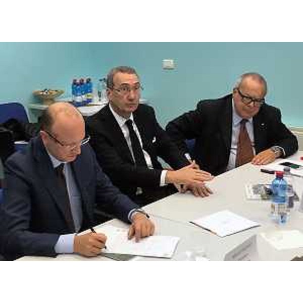 Vincenzo Boccia (Presidente nazionale Confindustria), Sergio Bolzonello (Vicepresidente Regione FVG e assessore Attività produttive, Turismo e Cooperazione) e Michelangelo Agrusti (Presidente Unindustria Pordenone) alla riunione del Club dei 15 di Confindustria - San Vito al Tagliamento 13/10/2017