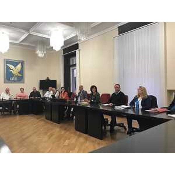 Sara Vito (Assessore regionale Ambiente ed Energia) all'incontro con il Comune e i rappresentanti dei comitati di quartiere di Monfalcone sulla richiesta di Fincantieri dell'Autorizzazione Integrata Ambientale (AIA) - Trieste 16/10/2017