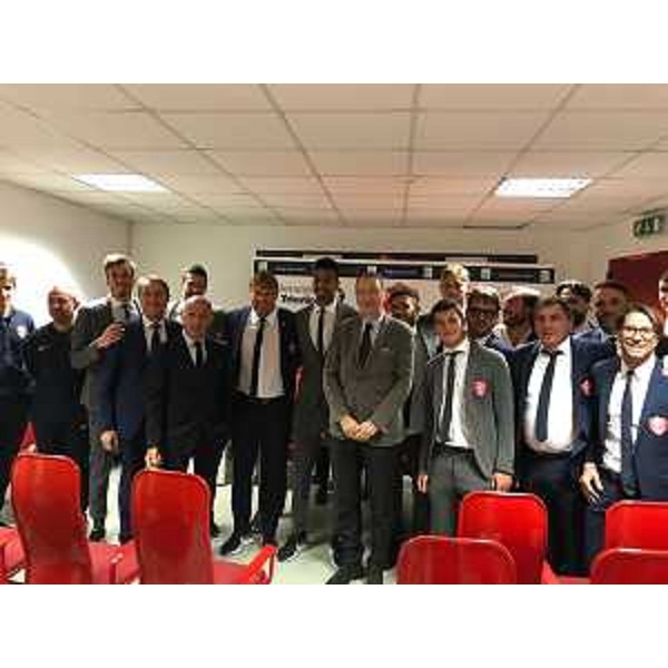 Sergio Bolzonello (Vicepresidente Regione FVG e assessore Attività produttive, Turismo e Cooperazione) all'incontro con una delegazione della Triestina Calcio - Trieste 18/10/2017