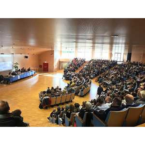 Mariagrazia Santoro (Assessore regionale Infrastrutture e Territorio) interviene al primo incontro sul Piano Paesaggistico Regionale - Udine 23/10/2017