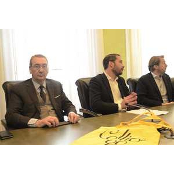 Sergio Bolzonello (Vicepresidente Regione FVG e assessore Attività produttive, Turismo e Cooperazione), Cristiano Shaurli (Assessore regionale Risorse agricole e forestali) e Robert Princic (Presidente Consorzio Tutela Vini Collio) alla presentazione delle iniziative del Consorzio di tutela vini del Collio - Trieste 24/10/2017
