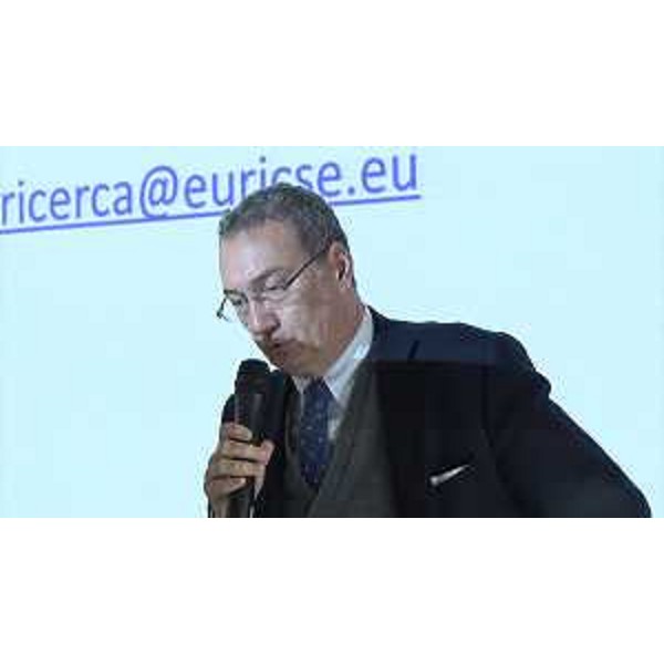 Sergio Bolzonello (Vicepresidente Regione FVG e assessore Attività produttive, Turismo e Cooperazione) interviene al IV Congresso Regionale di Legacoopsociali - Gorizia 30/10/2017