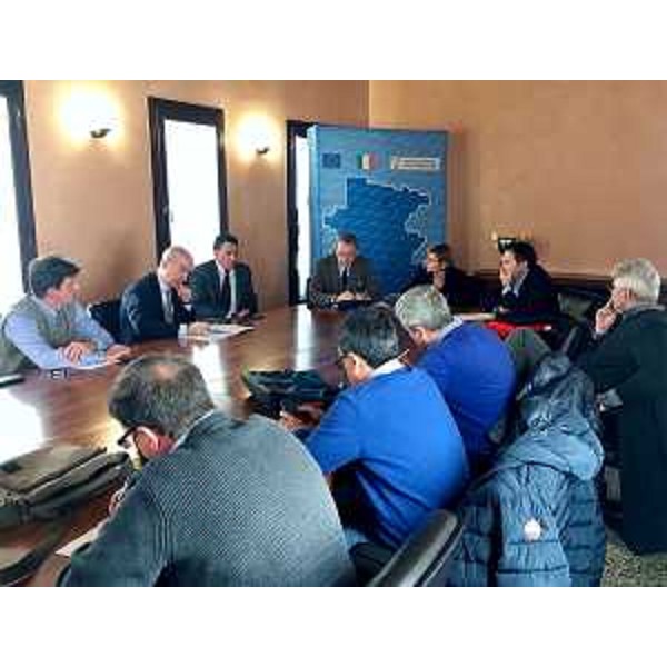 Sergio Bolzonello (Vicepresidente Regione FVG e assessore Attività produttive, Turismo e Cooperazione) al tavolo di confronto su Idealscala - Pordenone 31/10/2017