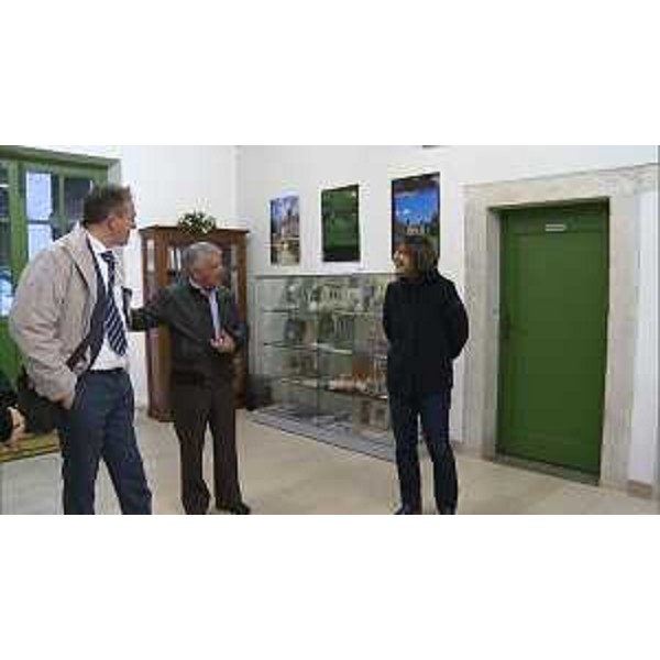 Debora Serracchiani (Presidente Regione Friuli Venezia Giulia) incontra Diego Franz (Sindaco Travesio) e Adelchi Pellarin (Assessore Patrimonio, Manutenzioni e Viabilità, Agricoltura, Attività produttive e Protezione civile Comune Travesio) - Travesio 06/11/2017