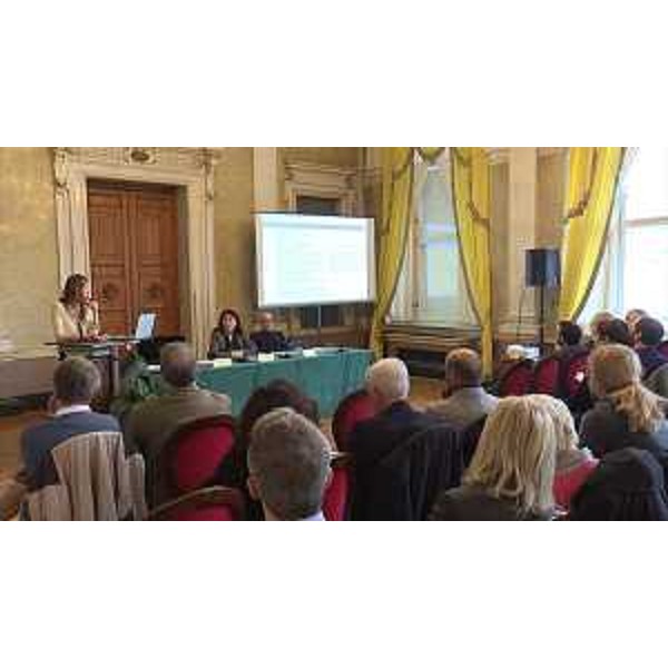 Mariagrazia Santoro (Assessore regionale Infrastrutture e Territorio) durante i lavori del secondo laboratorio di idee per le osservazioni al piano paesaggistico regionale - Trieste 07/11/2017