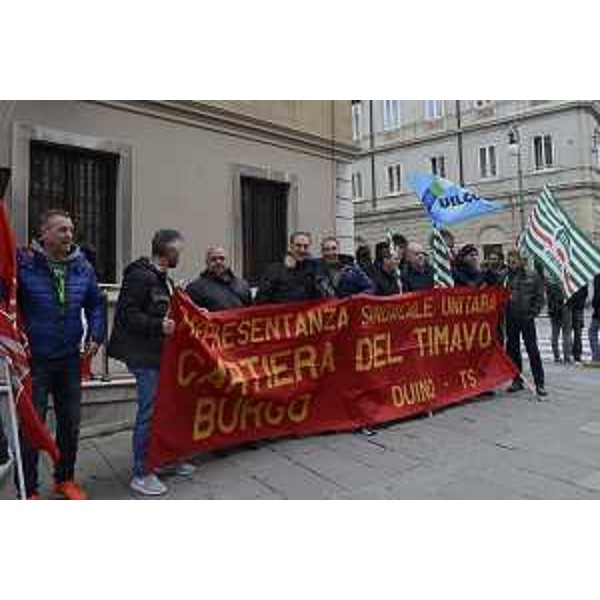 Manifestazione di protesta dei lavoratori della cartiera Burgo di Duino - Trieste 09/11/2017