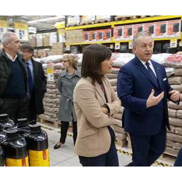 Debora Serracchiani (Presidente Regione Friuli Venezia Giulia) e Massimo Pulcinelli (Presidente Bricofer Italia e Ottimax Italia) all'inaugurazione di Ottimax - Gradisca d'Isonzo 11/11/2017