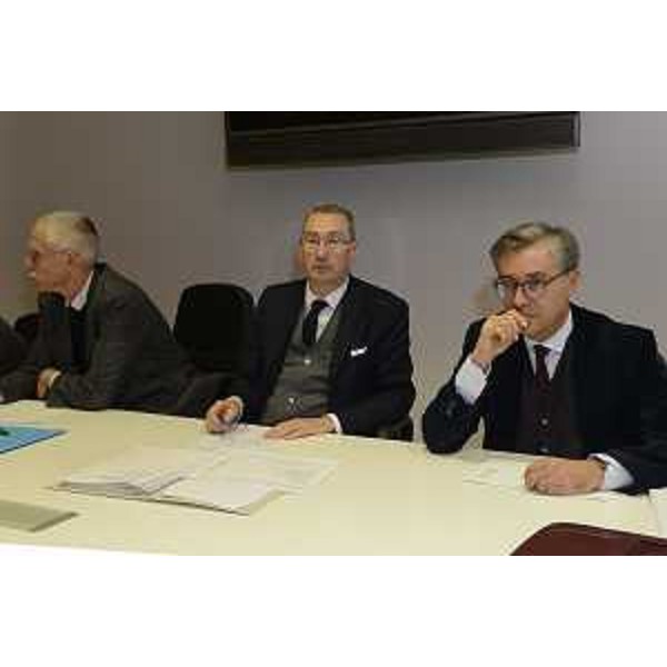Sergio Bolzonello (Vicepresidente Regione FVG e assessore Attività produttive, Turismo e Cooperazione) e Francesco Peroni (Assessore regionale Finanze, Patrimonio, Coordinamento e Programmazione Politiche economiche e comunitarie) durante l'incontro con le parti sociali - Udine 13/11/2017