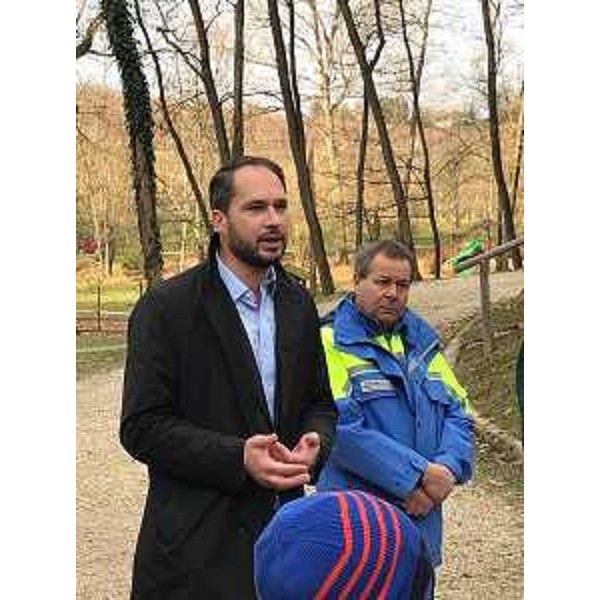 Cristiano Shaurli (Assessore regionale Risorse agricole e forestali) alla Festa dell'Albero organizzata dal Corpo Forestale Regionale (CFR) - Bosco Romagno 21/11/2017