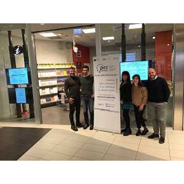 Corner Job "Il lavoro al centro" allestito presso il centro commerciale Tiare Shopping - Villesse 22/11/2017