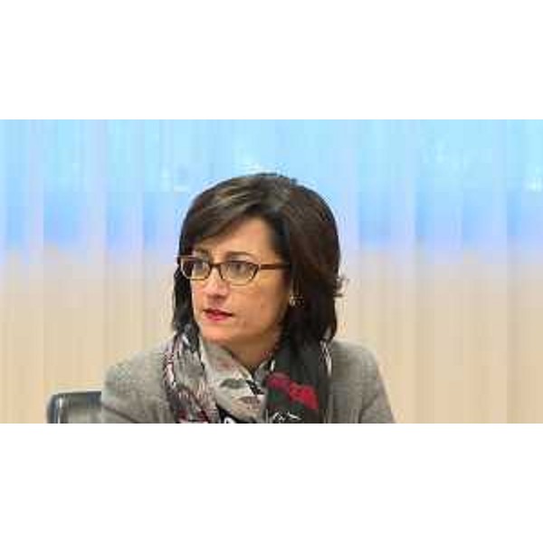 Sara Vito (Assessore regionale Ambiente ed Energia) alla firma dell'accordo per l'ultimazione della rete fognaria di Pozzuolo del Friuli - Udine 27/11/2017