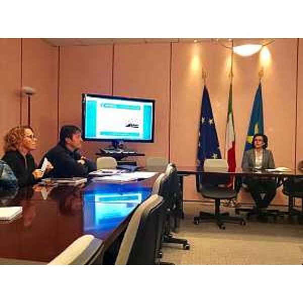 Sara Vito (Assessore regionale Ambiente ed Energia) alla riunione con i soggetti interessati alla costituzione del Contratto di fiume sullo Judrio - Gorizia 29/11/2017