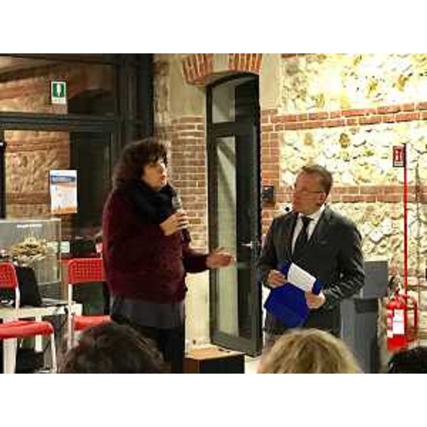 Loredana Panariti (Assessore regionale Lavoro, Formazione, Istruzione, Pari Opportunità, Politiche giovanili, Ricerca e Università) interviene all'incontro "Da Archimede a...: essere inventori nell'epoca di industria 4.0" - Udine 30/11/2017