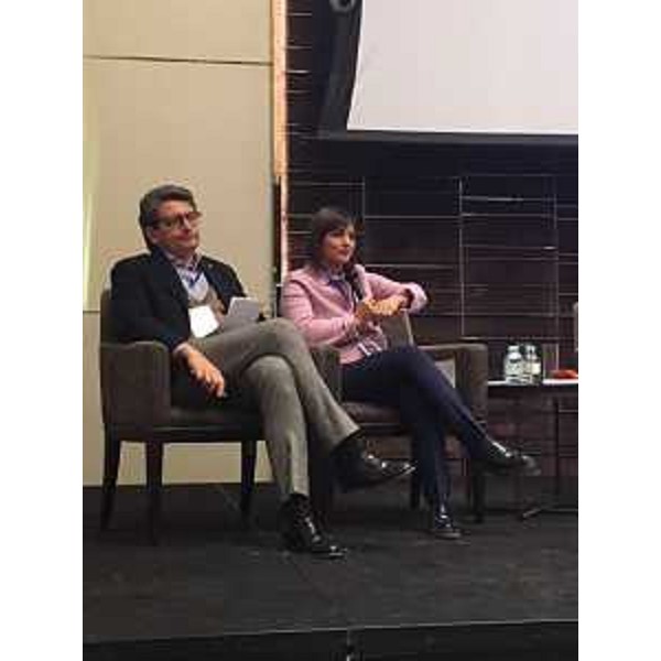 Zeno D'Agostino (Presidente Autorità sistema portuale Mare Adriatico Orientale) e Debora Serracchiani (Presidente Regione Friuli Venezia Giulia) alla seconda sessione pleanaria del raduno di Yanqi Lake - Yanqi Lake (Cina), 02/12/2017