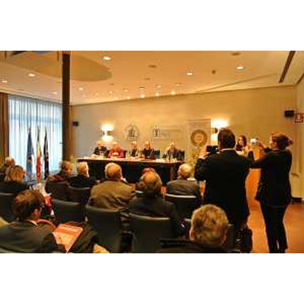Sergio Bolzonello (Vicepresidente Regione FVG e assessore Attività produttive, Turismo e Cooperazione) alla presentazione del volume "Luoghi e storie di gusto nel cuore dell'Europa" - Udine 06/12/2017